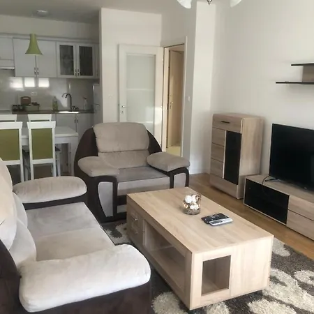 דירה Apartment Central Point 67 פודגוריצה